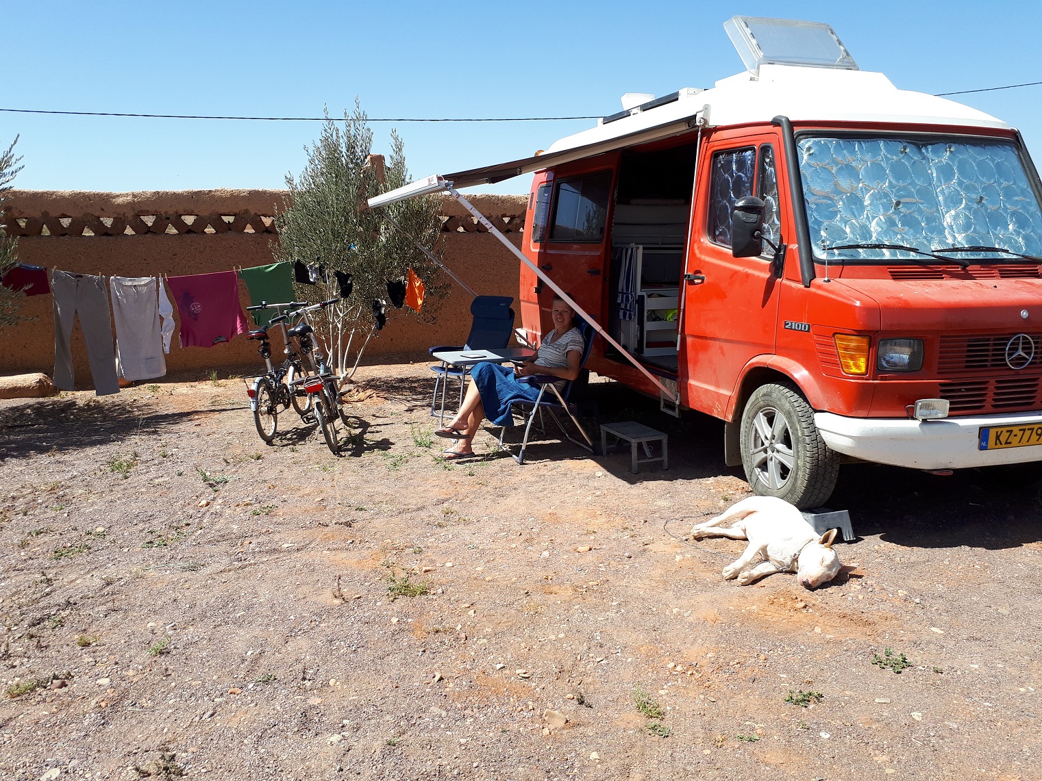 Camper