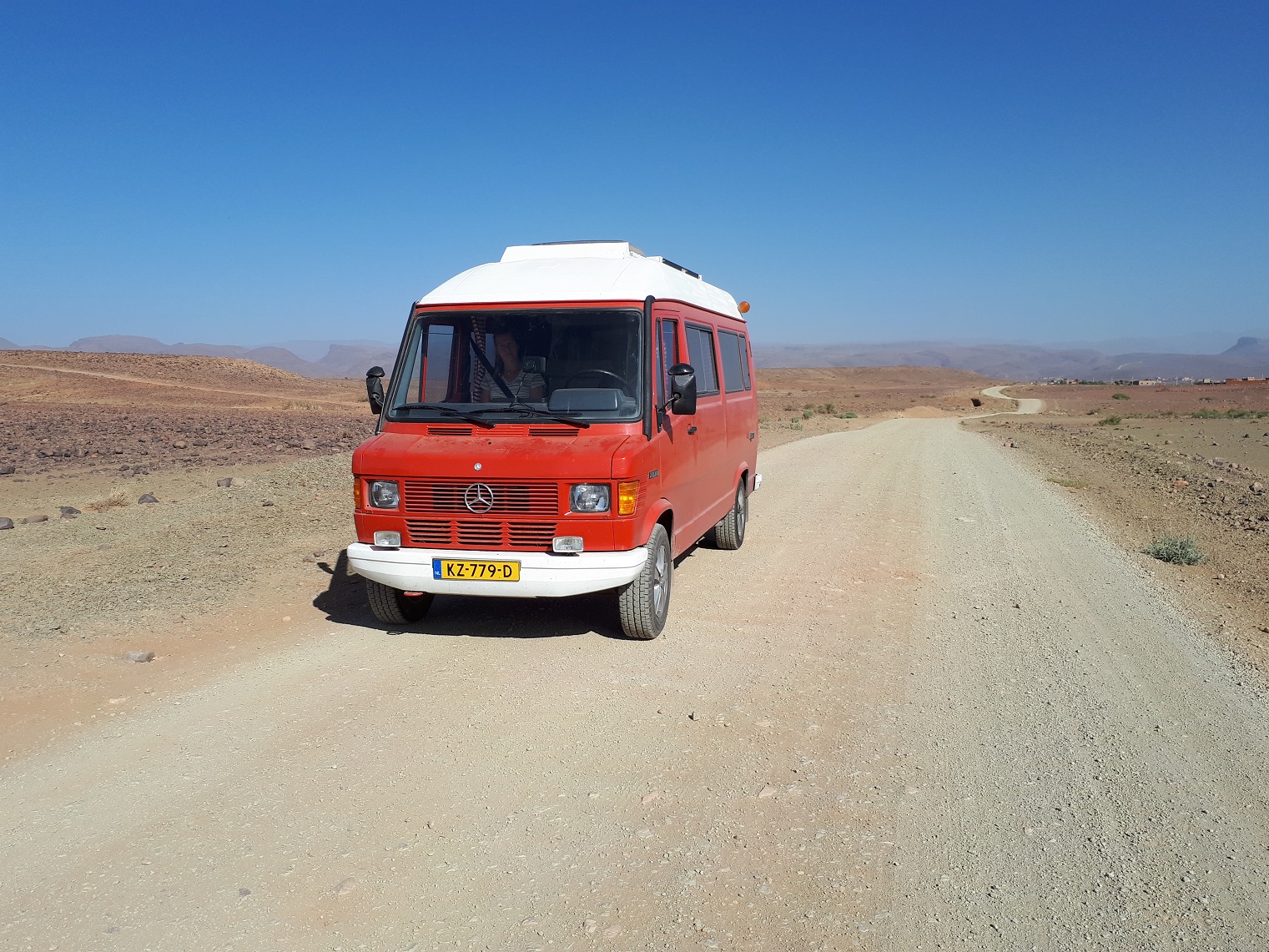 Camper